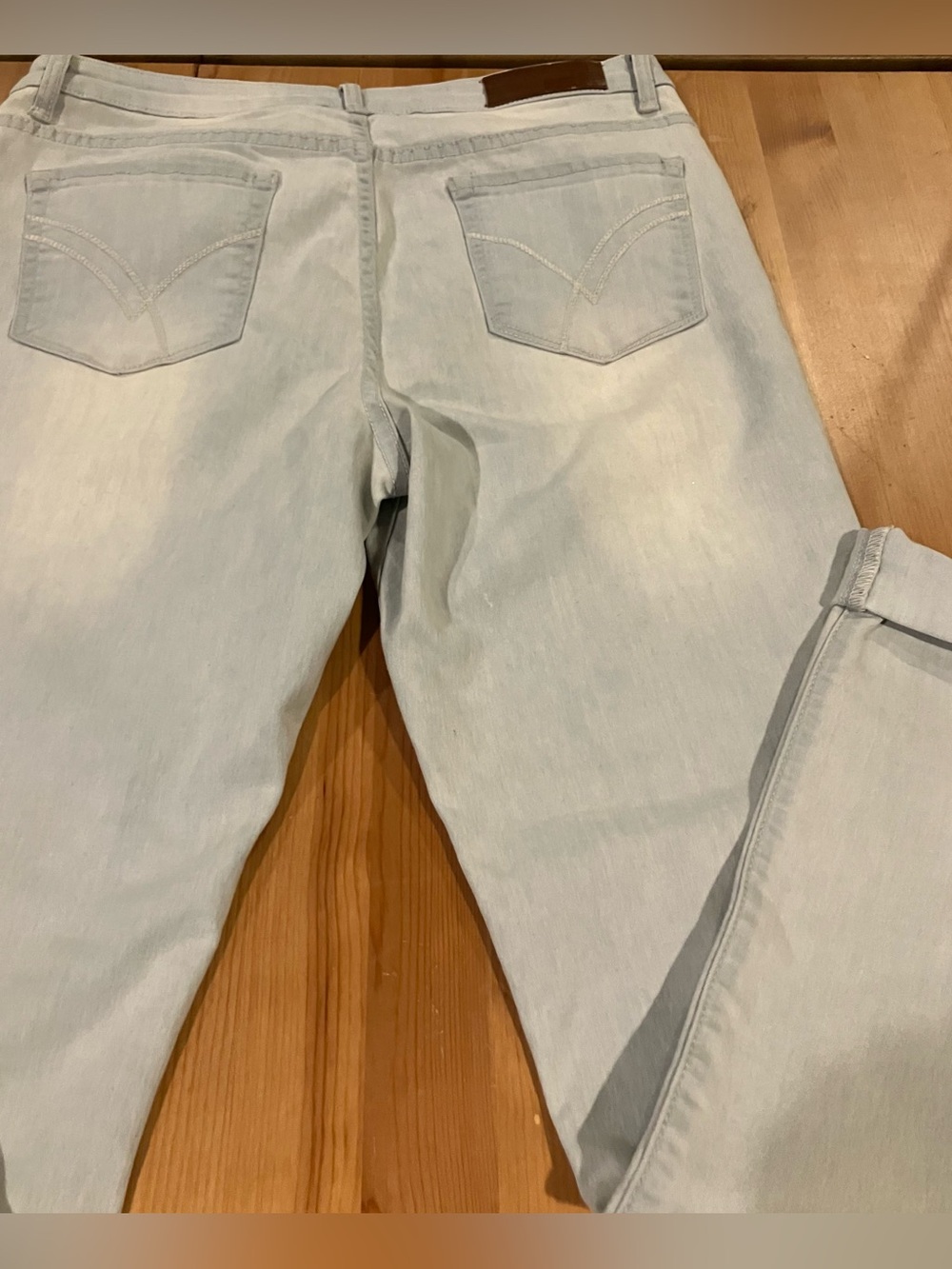 NEW William Rast Jeans Light Gray Riley High Rise Size 32 - Picture 10 of 13